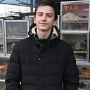 Макс, 34 года