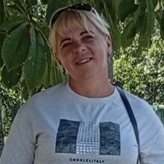 Фотография девушки Татьяна, 42 года из г. Кировск (Луганская Область)