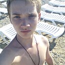 Денис, 23 года