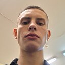 Олег, 21 год