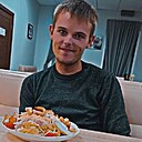 Александр, 25 лет