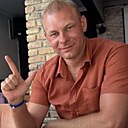 Михаил, 33 года