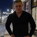 Денис, 24 года