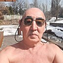 Аскар, 69 лет