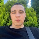 Витя, 24 года