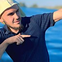 Валерий, 22 года