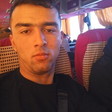 Фотография мужчины Саша, 20 лет из г. Нижний Тагил
