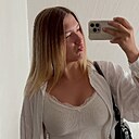 Анастасия, 18 лет