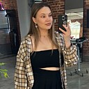 Полина, 27 лет