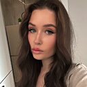 Оля, 24 года