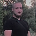 Виктор, 21 год