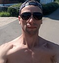 Денис, 44 года