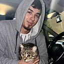 Шах, 26 лет