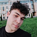 Артур, 21 год