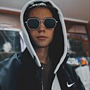 Александр, 18 лет