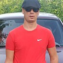 Денис, 33 года