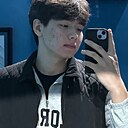 Айдос, 20 лет