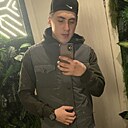Максим, 20 лет