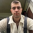 Саша, 22 года