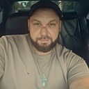 Ден, 33 года