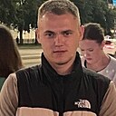 Максим, 22 года