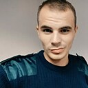 Роман, 32 года