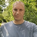 Олег, 44 года