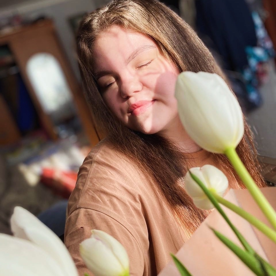 Эля, 21 год