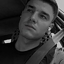 Роман, 20 лет