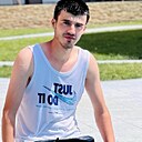 Зокир, 22 года