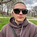 Илья, 18 лет