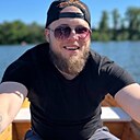 Артем, 32 года