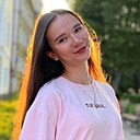 Анастасия, 18 лет