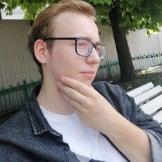 Фотография мужчины Илья, 20 лет из г. Санкт-Петербург