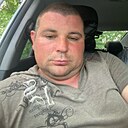 Михаил, 33 года