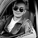 Максим, 25 лет