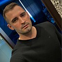 Валентин, 33 года