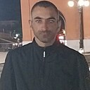 Васак, 38 лет