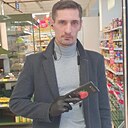 Илья, 33 года