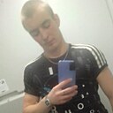 Ян, 24 года