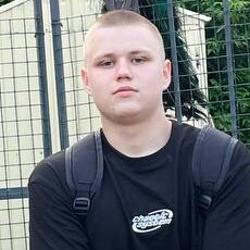 Фотография мужчины Данил, 18 лет из г. Казань