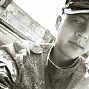 Денис, 22 года