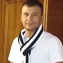 Икром, 37 лет