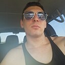 Артем, 22 года
