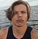 Максим, 19 лет