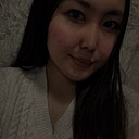 Риана, 22 года