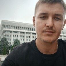 Фотография мужчины Рустам, 30 лет из г. Бишкек