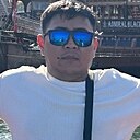 Нурлан, 32 года