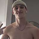 Максим, 32 года