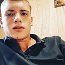 Саня, 24 года